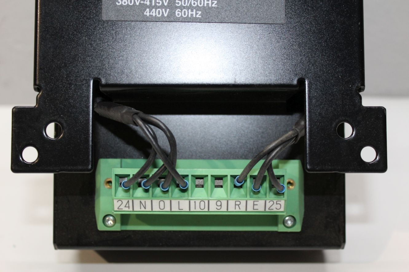 Interface for Automatic Control Unit Schneider 29363 ACP 220-240V New