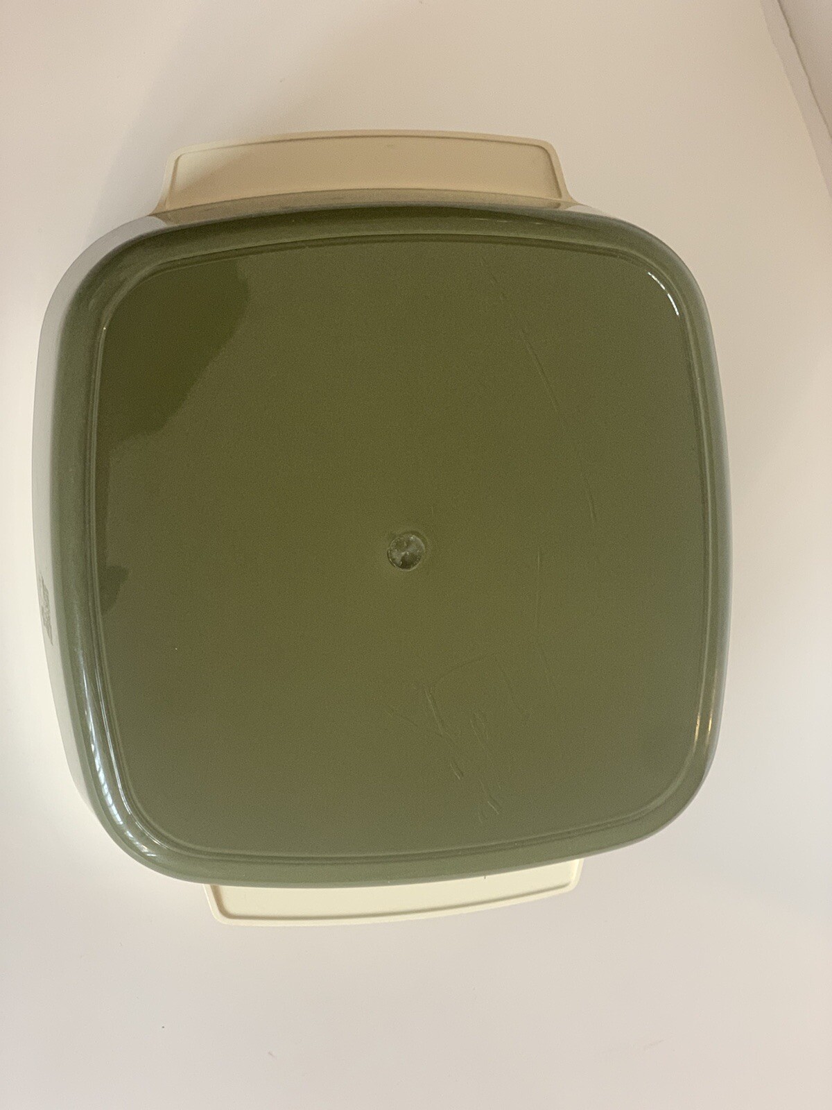 Thermo serve insulated servingware vintage 60s era olive green white trim handle