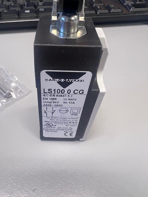 CMA Roller Door Switch- Brand New 00562.00
