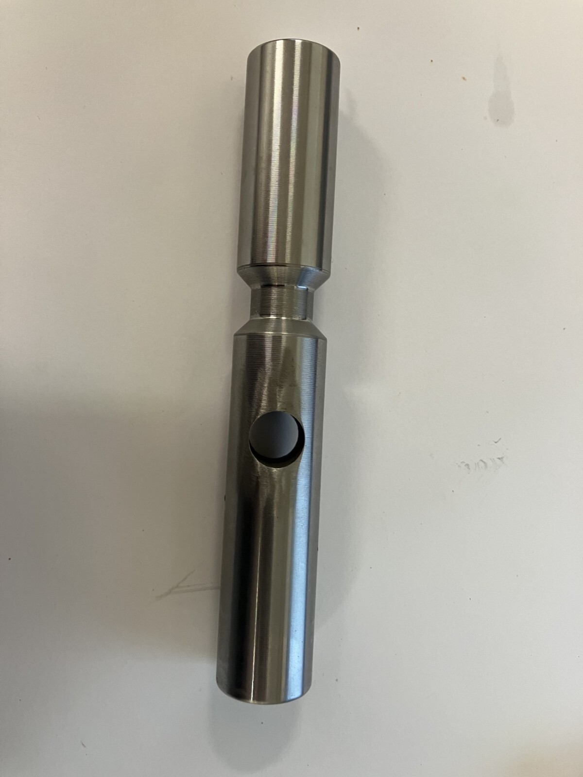 WESTCO 55000 TUBING TONGS LEFT HAND DOOR PIN (45184)