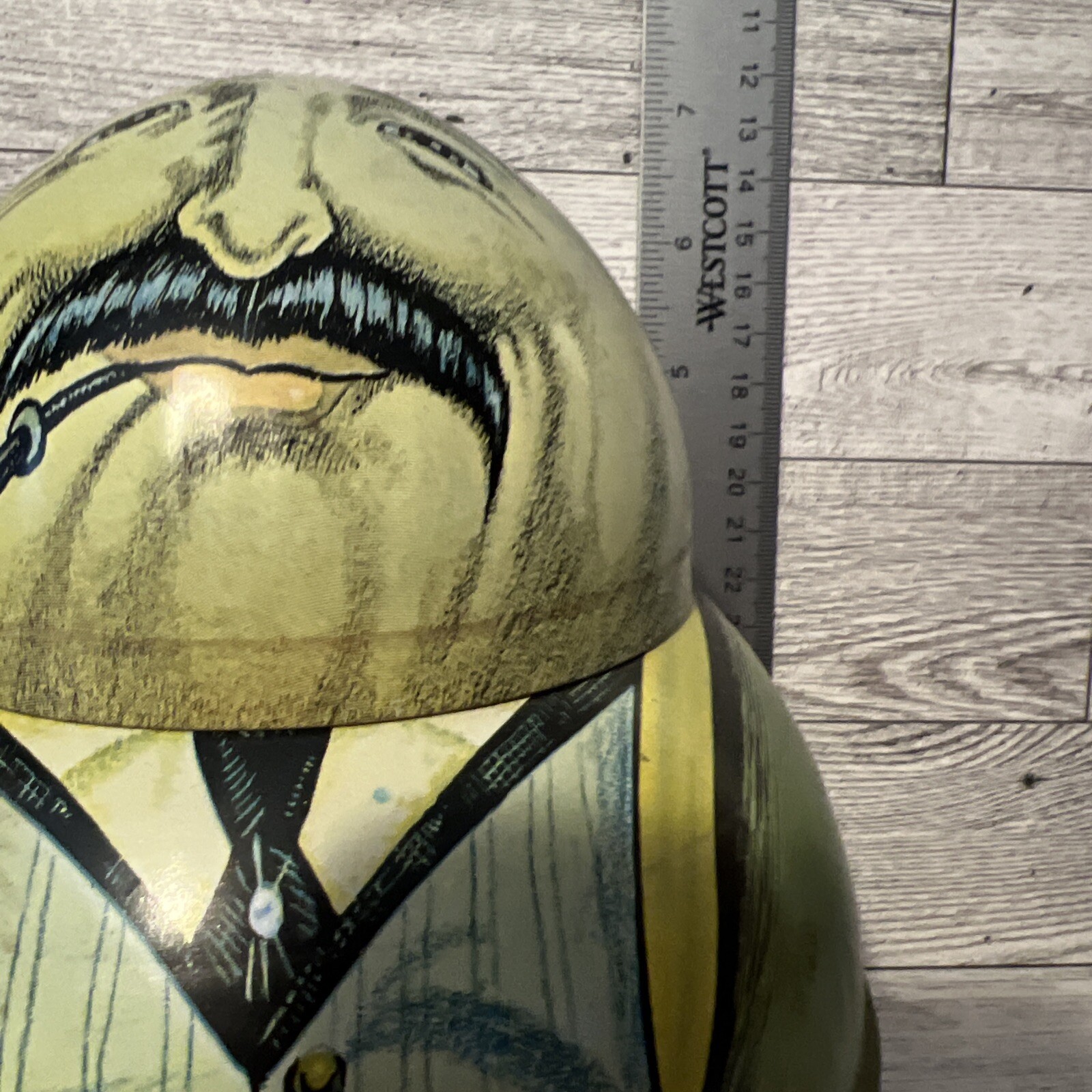 BUSINESSMAN is a replica of an antique container manufactored in USA circa 1912
