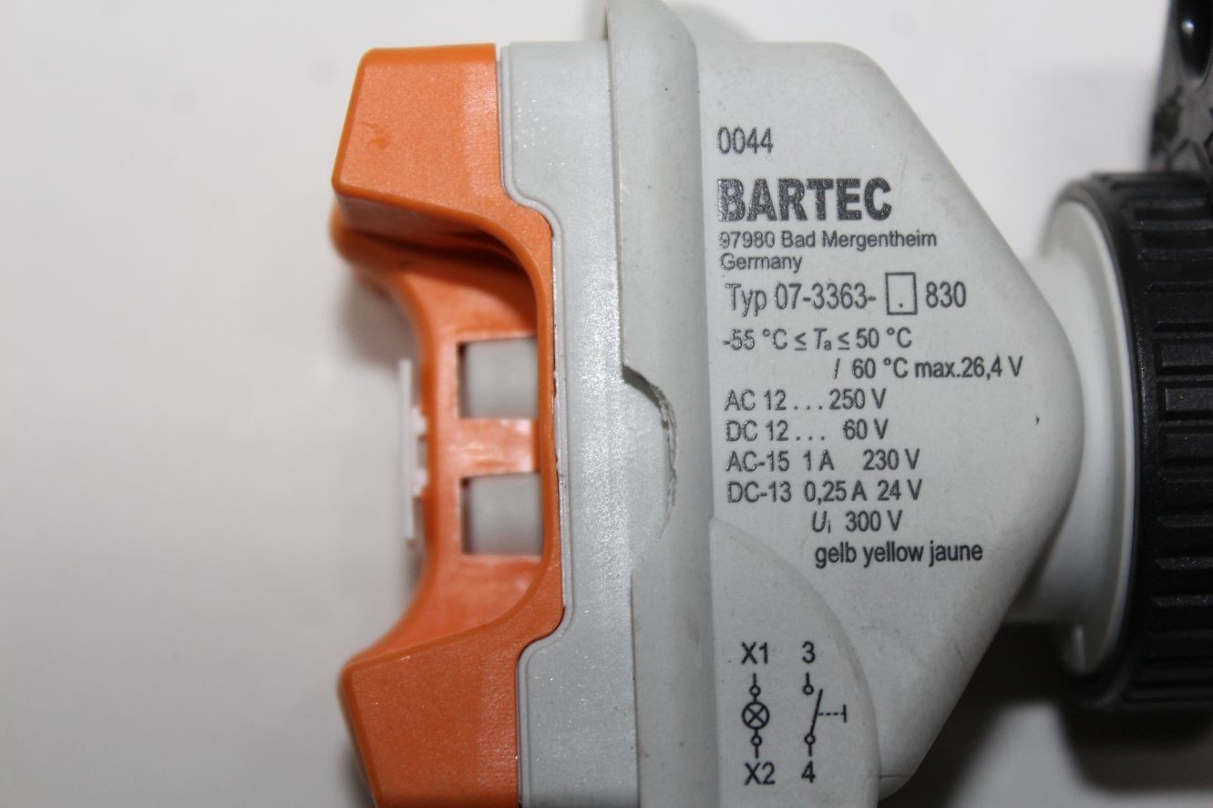 Push Button Complete Unit Panel Mount Bartec 07-3363-840 New