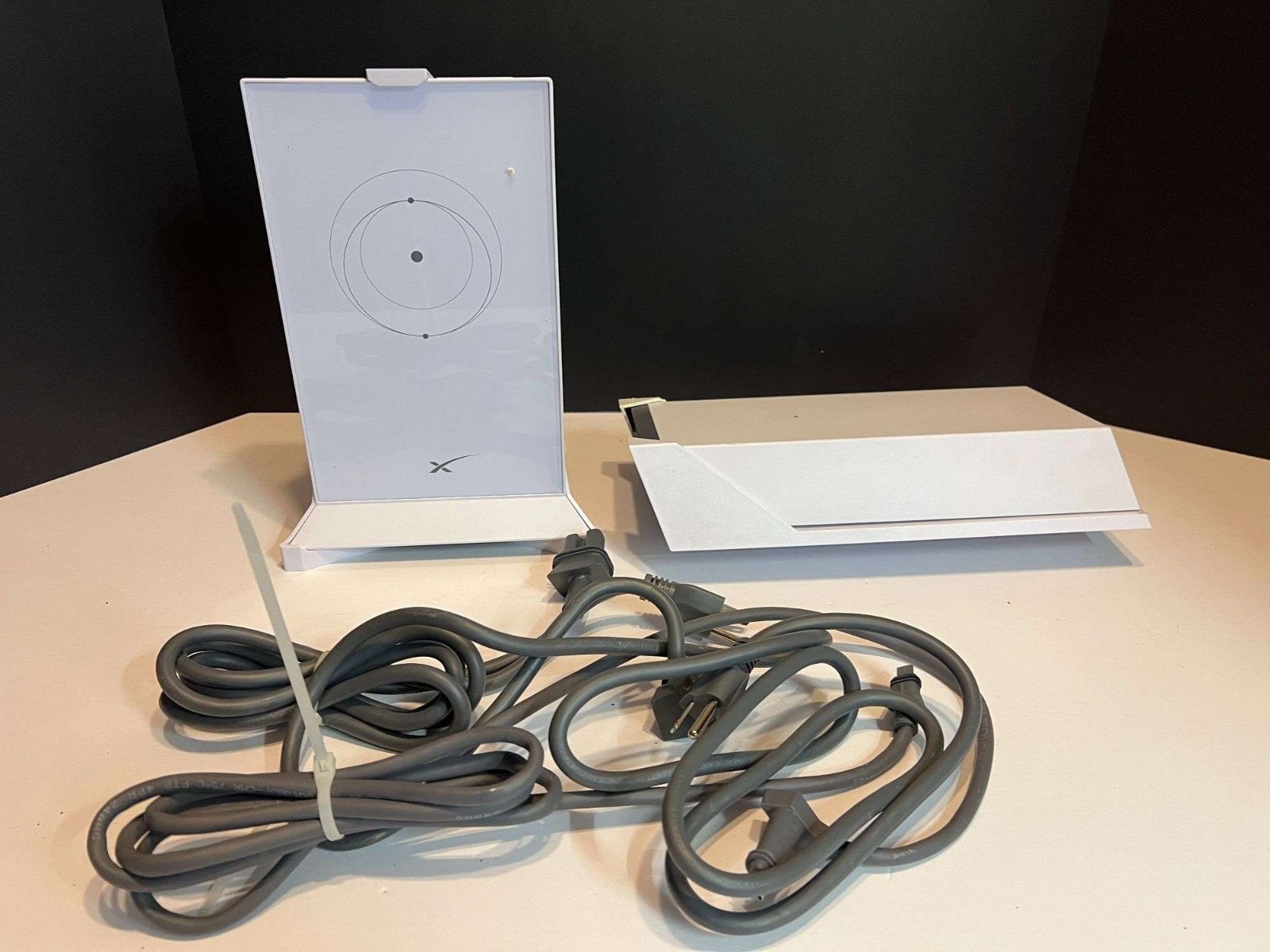Starlink Satellite V2 Dish Kit UTA-212 Router UTR-211 UTP-221 Power Supply WORKS