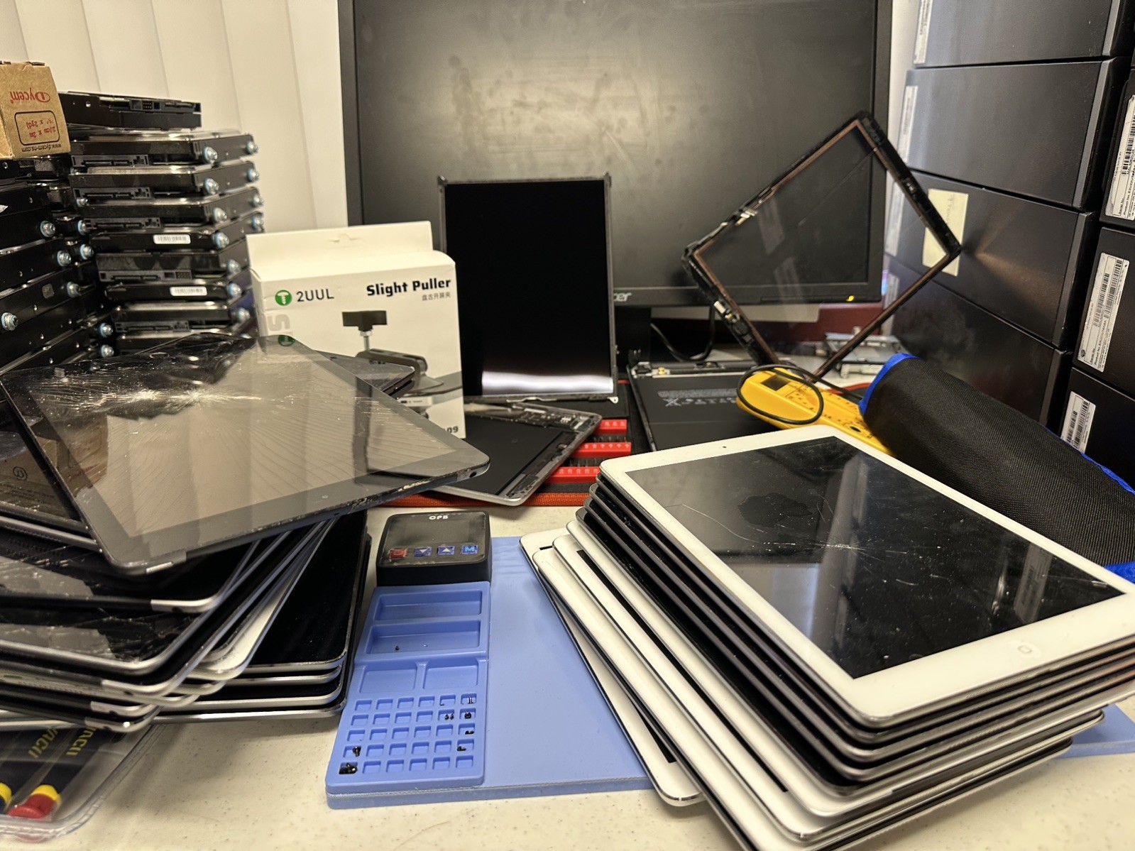 Cracked Screen Mail In and Repair-iPad 6th 7th 8th 9th Gen Screen Replacement