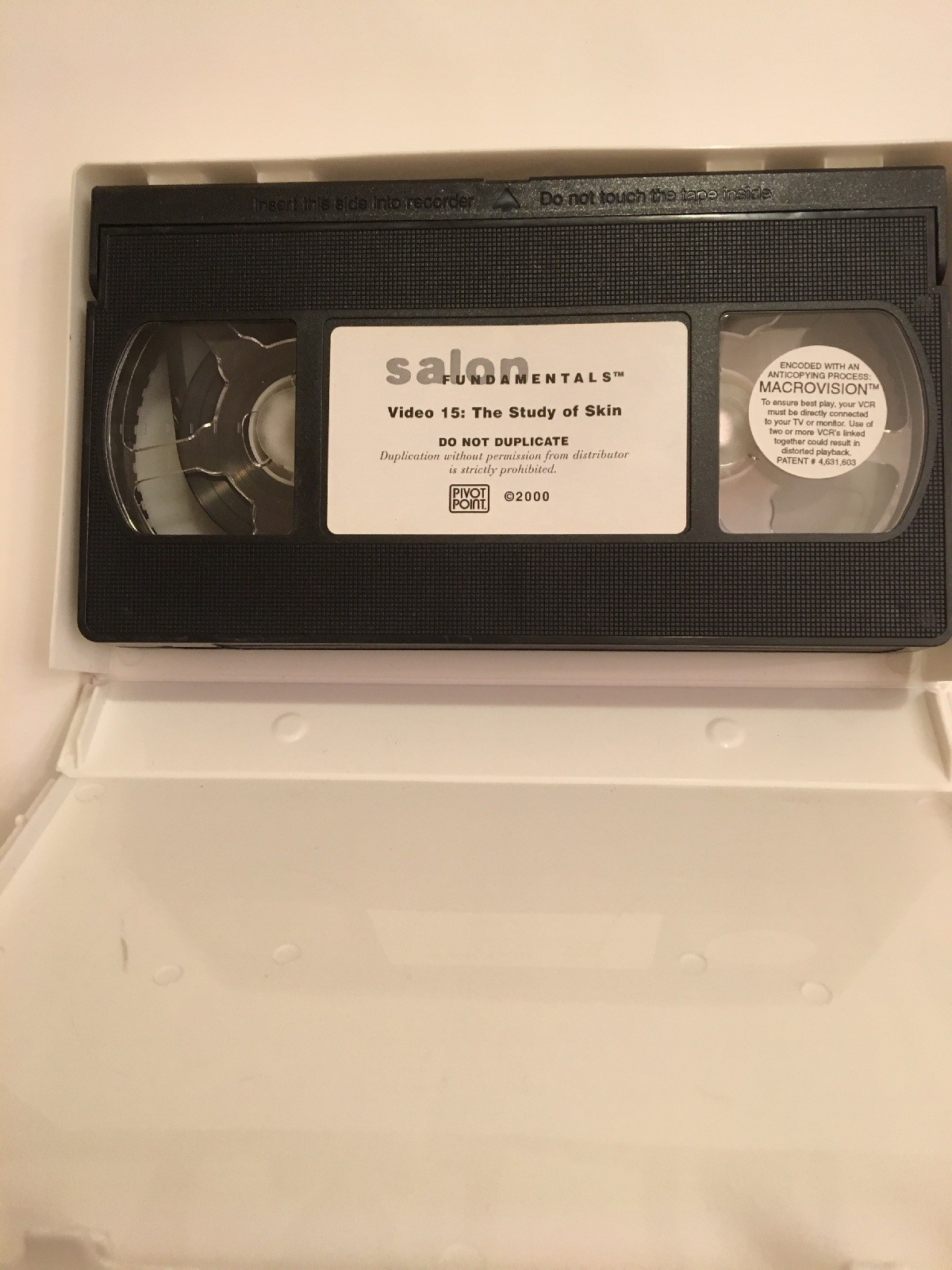 SALON FUNDAMENTALS: THE STUDY OF SKIN VIDEO 15 Only VHS USED