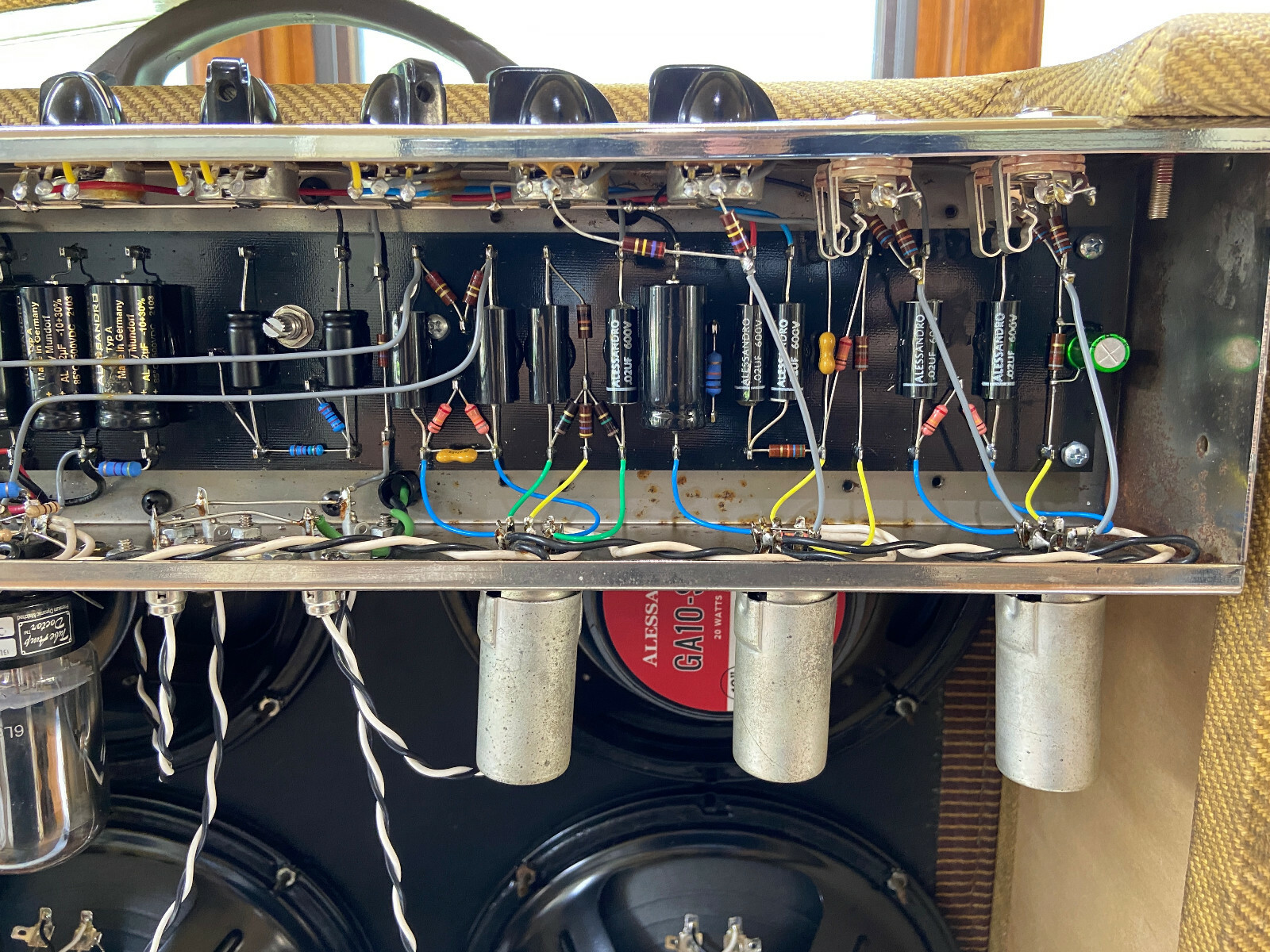 Alessandro High-End Products ’59 Fender Tweed Bassman Hand-wired Service