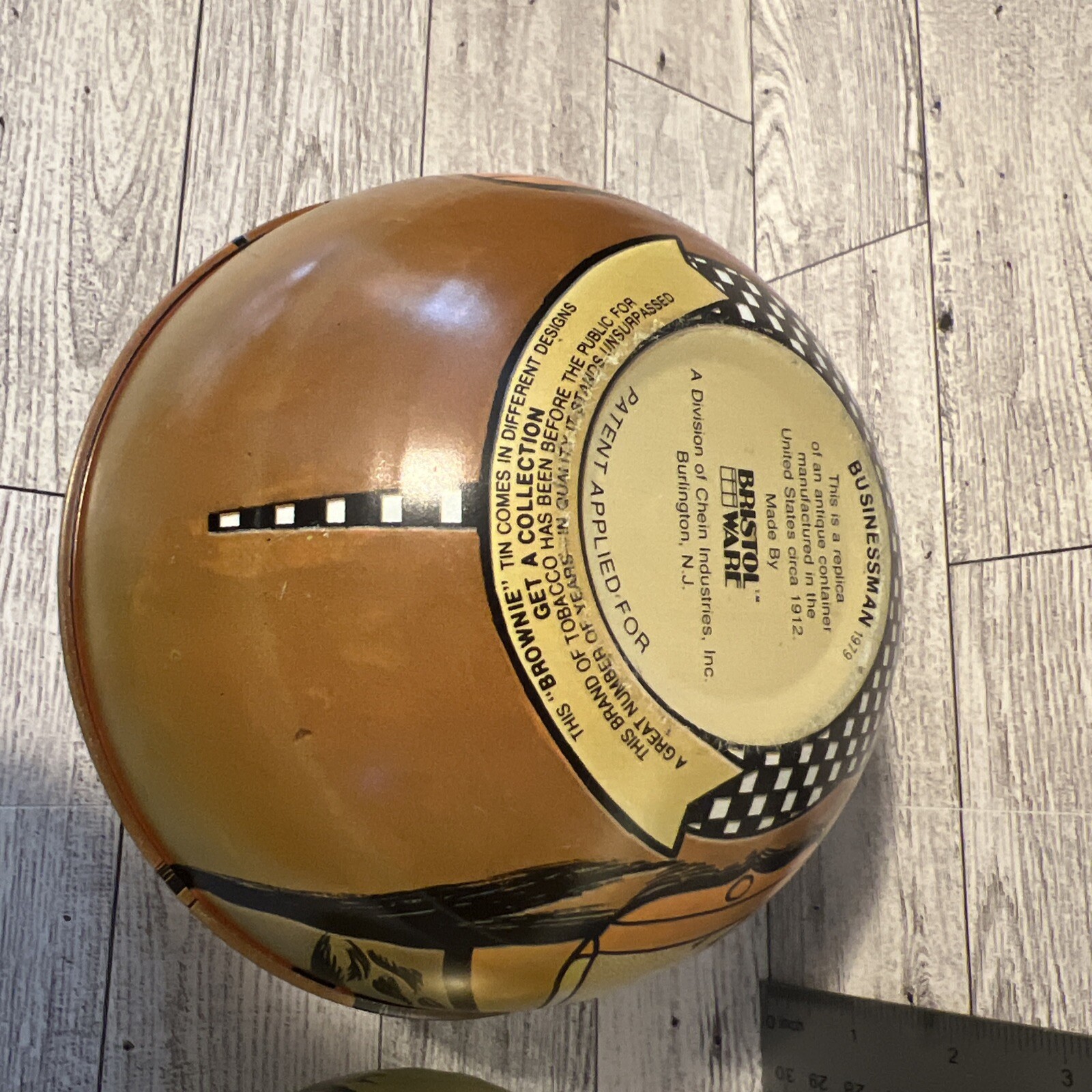 BUSINESSMAN is a replica of an antique container manufactored in USA circa 1912