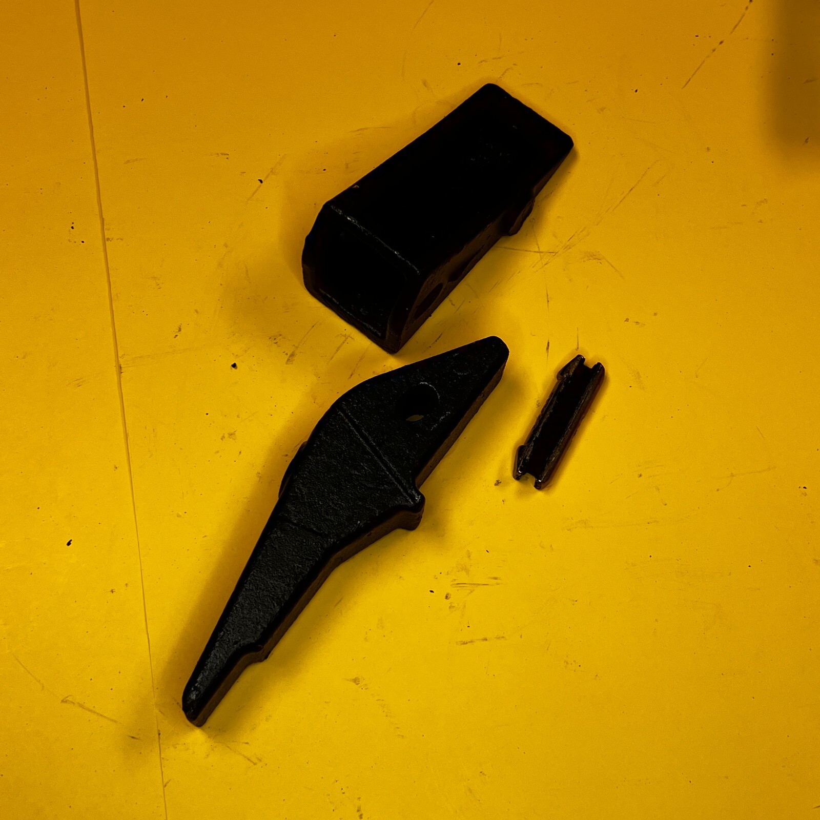 2300FL Adapter Shanks TF23D Teeth 23HXL Pin Fits For 230 23 2300 SERIES BACKHOE