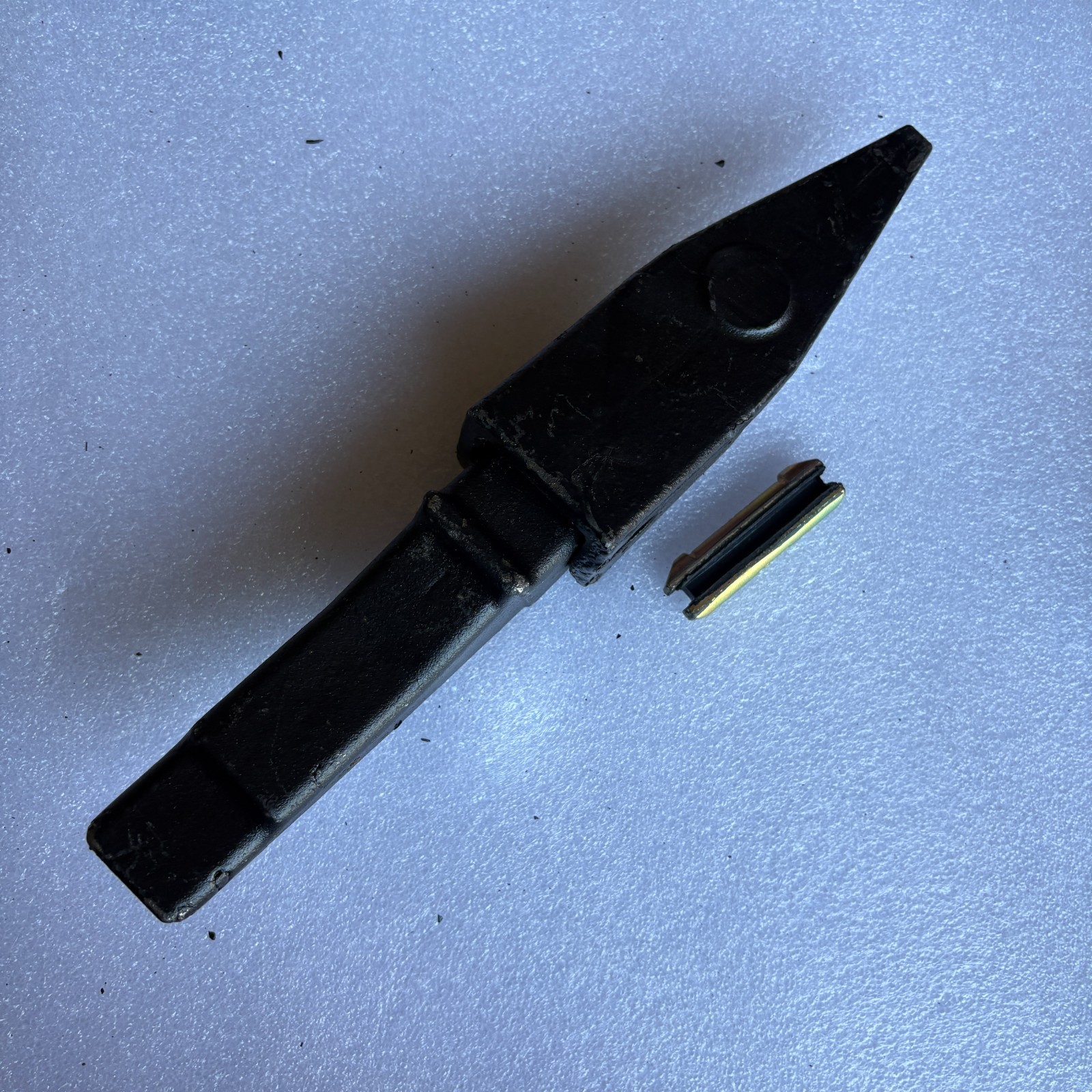 2300FL Adapter Shanks 23TL Teeth TF23 Pin Fits For 230 23 2300 SERIES BACKHOE