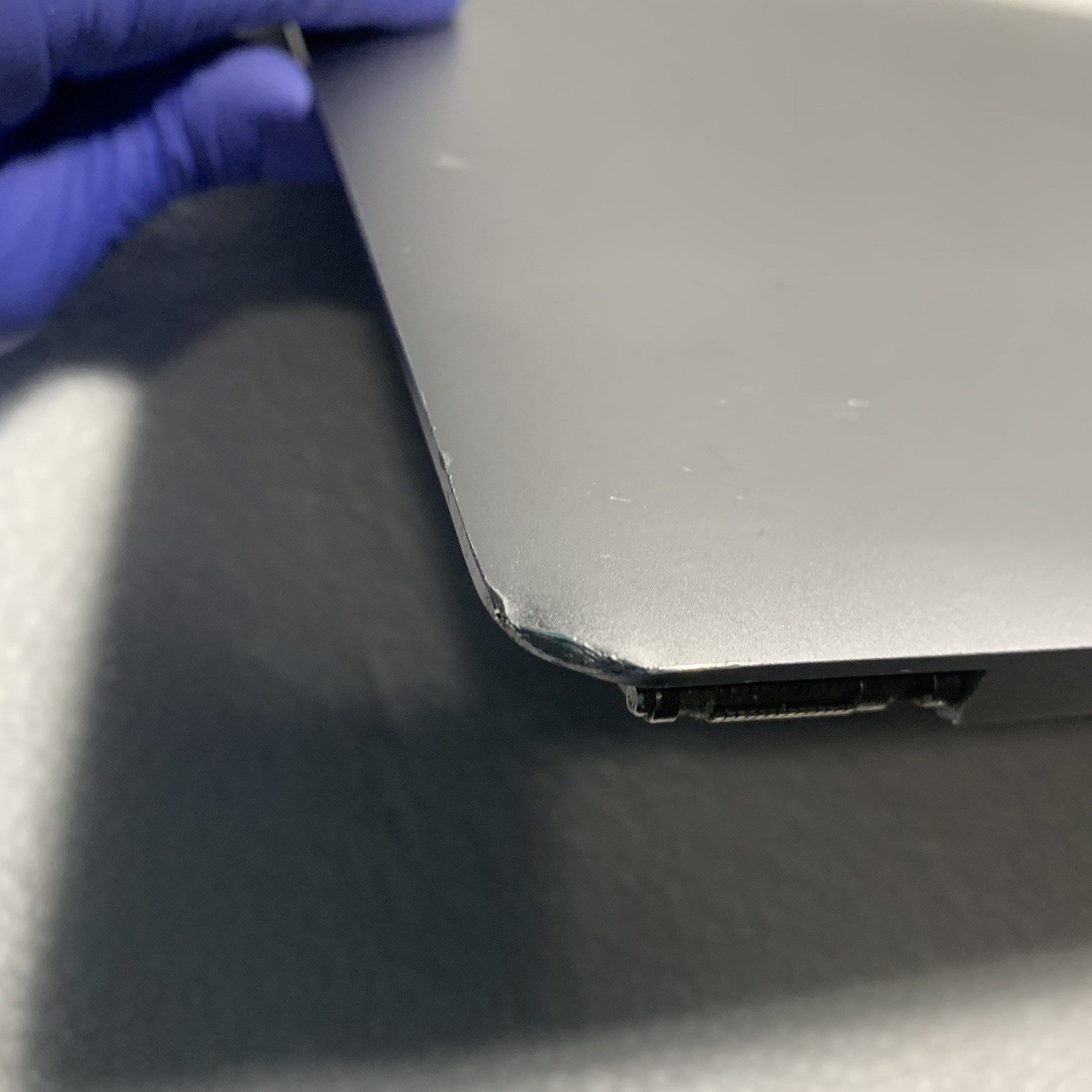 Apple MacBook Pro A1990 2018 2019 15″ OEM LCD Screen Display Assembly – TESTED