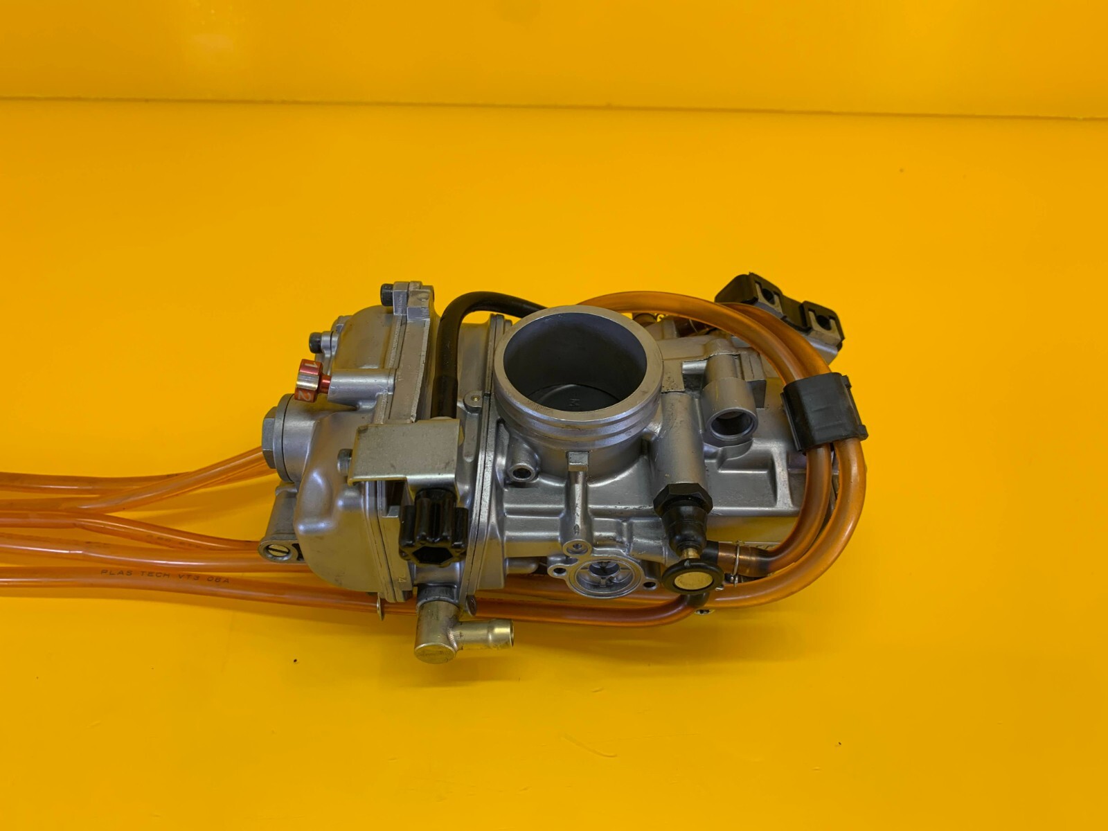 VAPOR HONE BLASTING SERVICE MOTORCYCLE HEADS CASES CYLINDERS CARBURETOR VINTAGE
