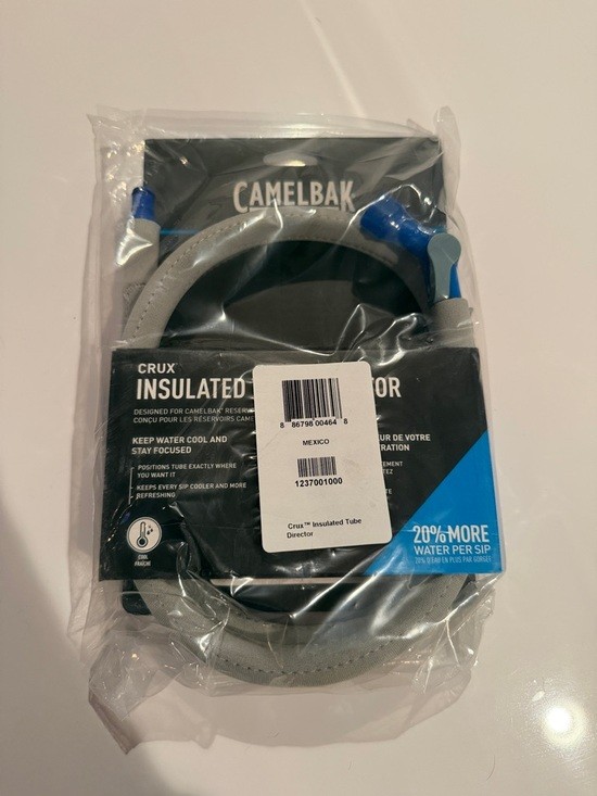 NWT CamelBak Insulated Hydration Tube – Gray/Blue Bite Valve