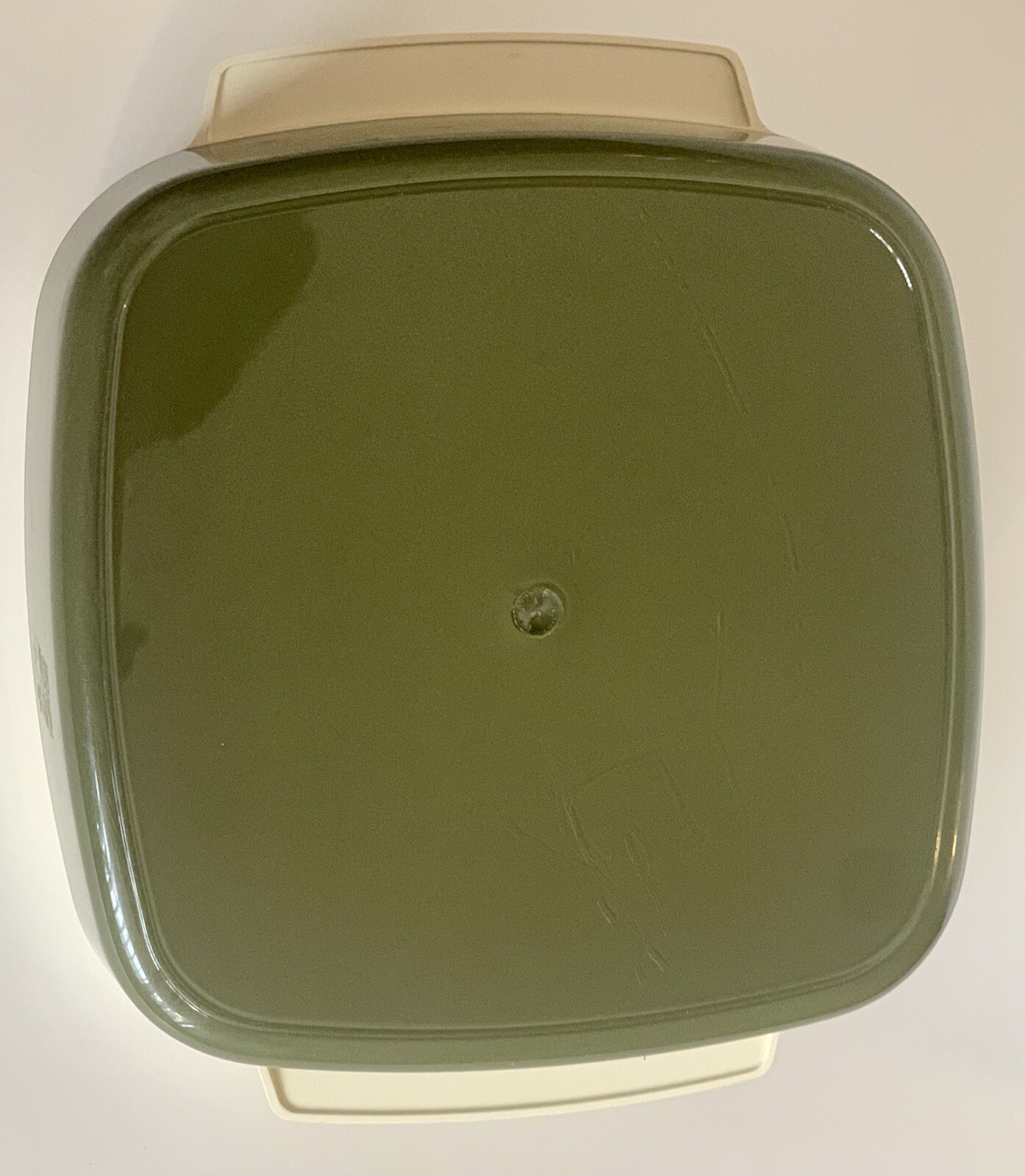Thermo serve insulated servingware vintage 60s era olive green white trim handle