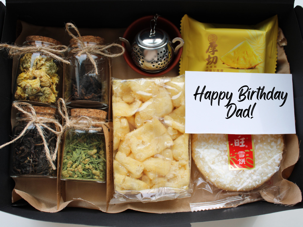 Custom Message and Tea and Snacks Sampler Giftset | Birthday Giftbox for dad
