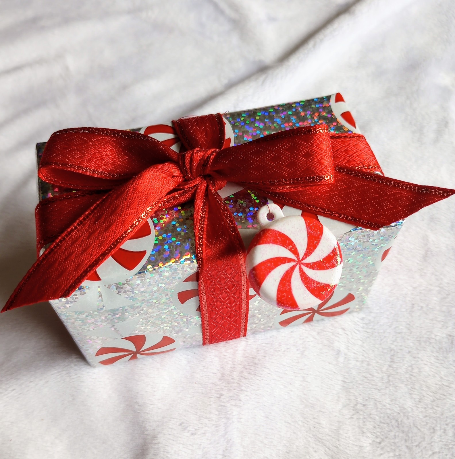 ADD ON Gift Wrapping Service Holiday & All Occasions: Wedding Birthday Baby Etc