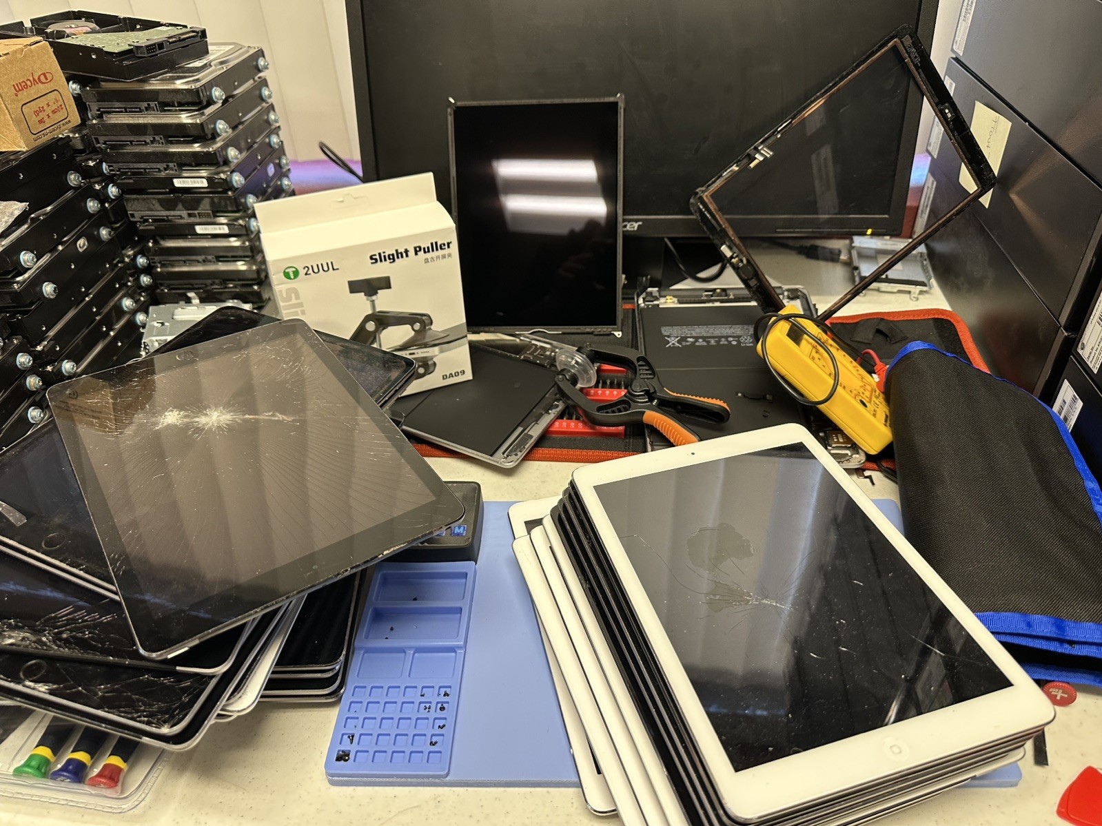 Cracked Screen Mail In and Repair-iPad 6th 7th 8th 9th Gen Screen Replacement