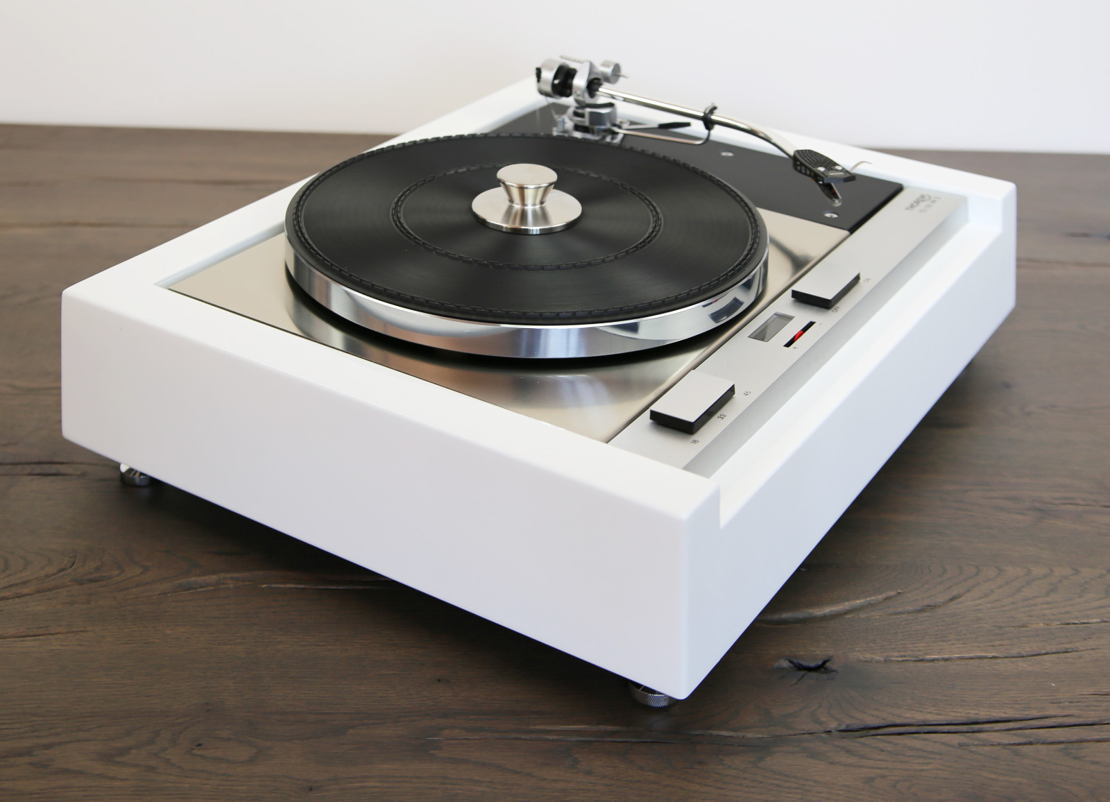 We Restore Your Thorens TD 125 Turntable Black Or White – Stainless Steel