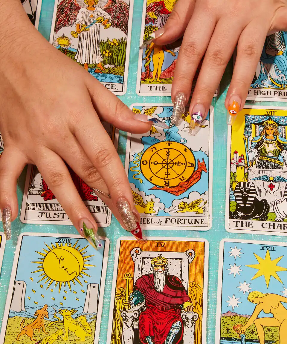 angel tarot card reading , only 5 questions ….spiritual psychic reading new