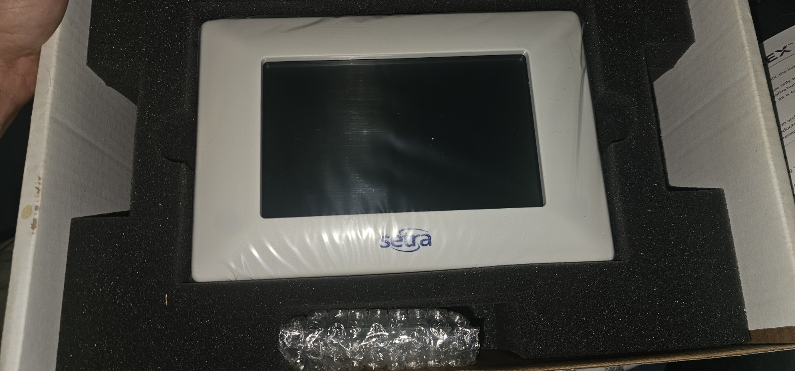 3 Setra Touchscreen Programmable Thermostat,pressure sensors Rectangular Plastic