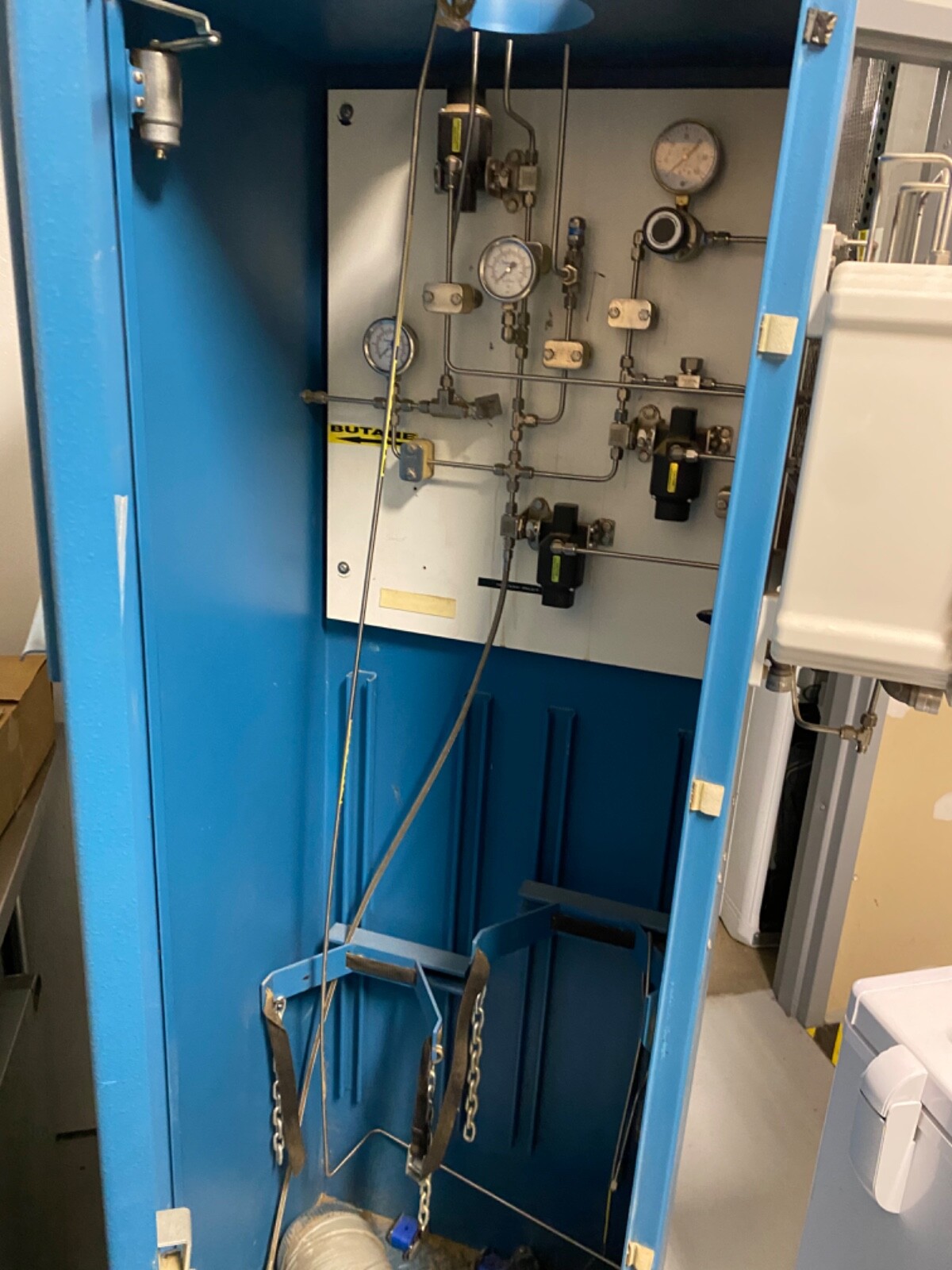 Swagelok LPG/ Butane/ Propane hydrocarbon gas cabinet for extraction BHO