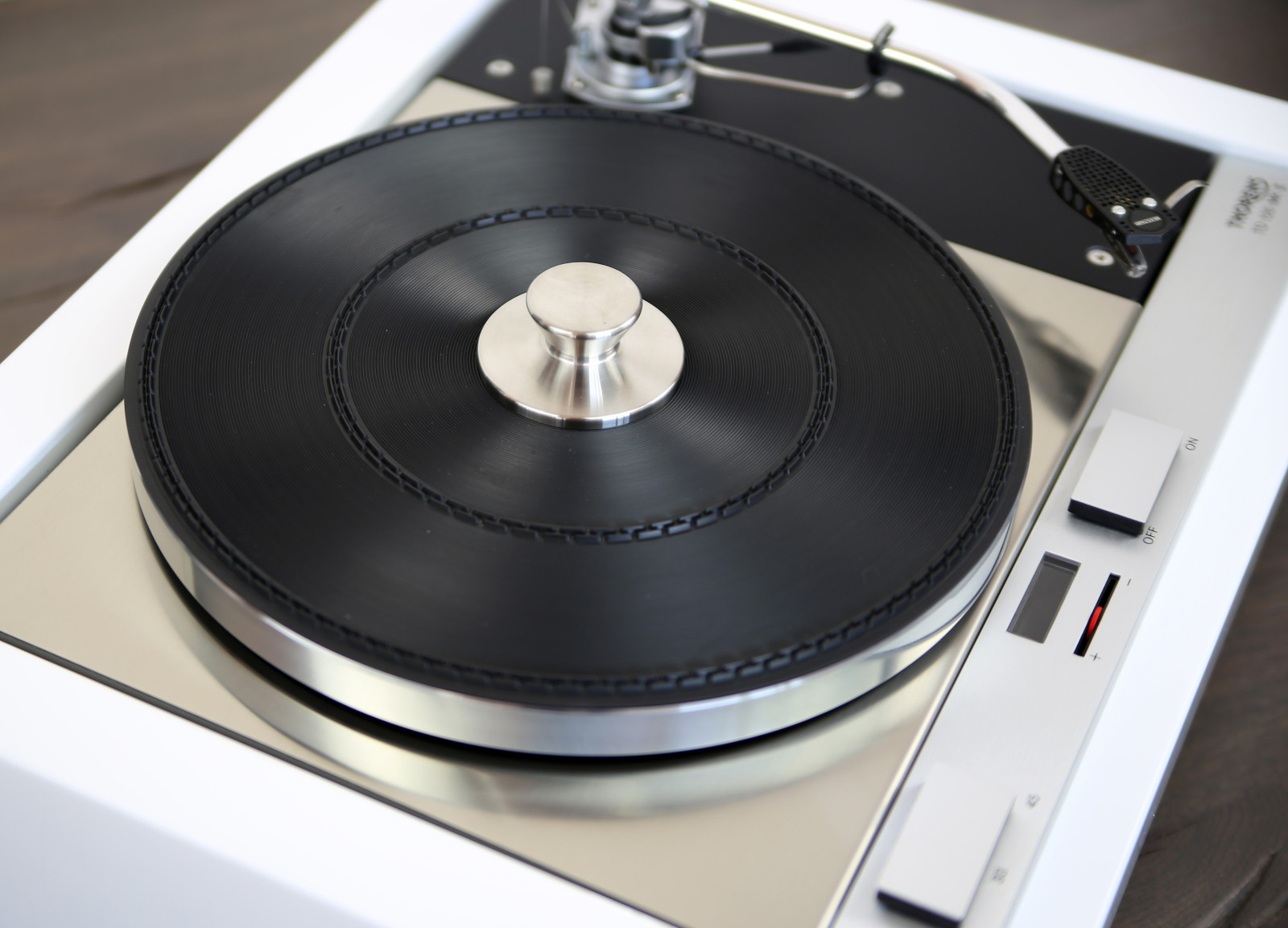 We Restore Your Thorens TD 125 Turntable Black Or White – Stainless Steel