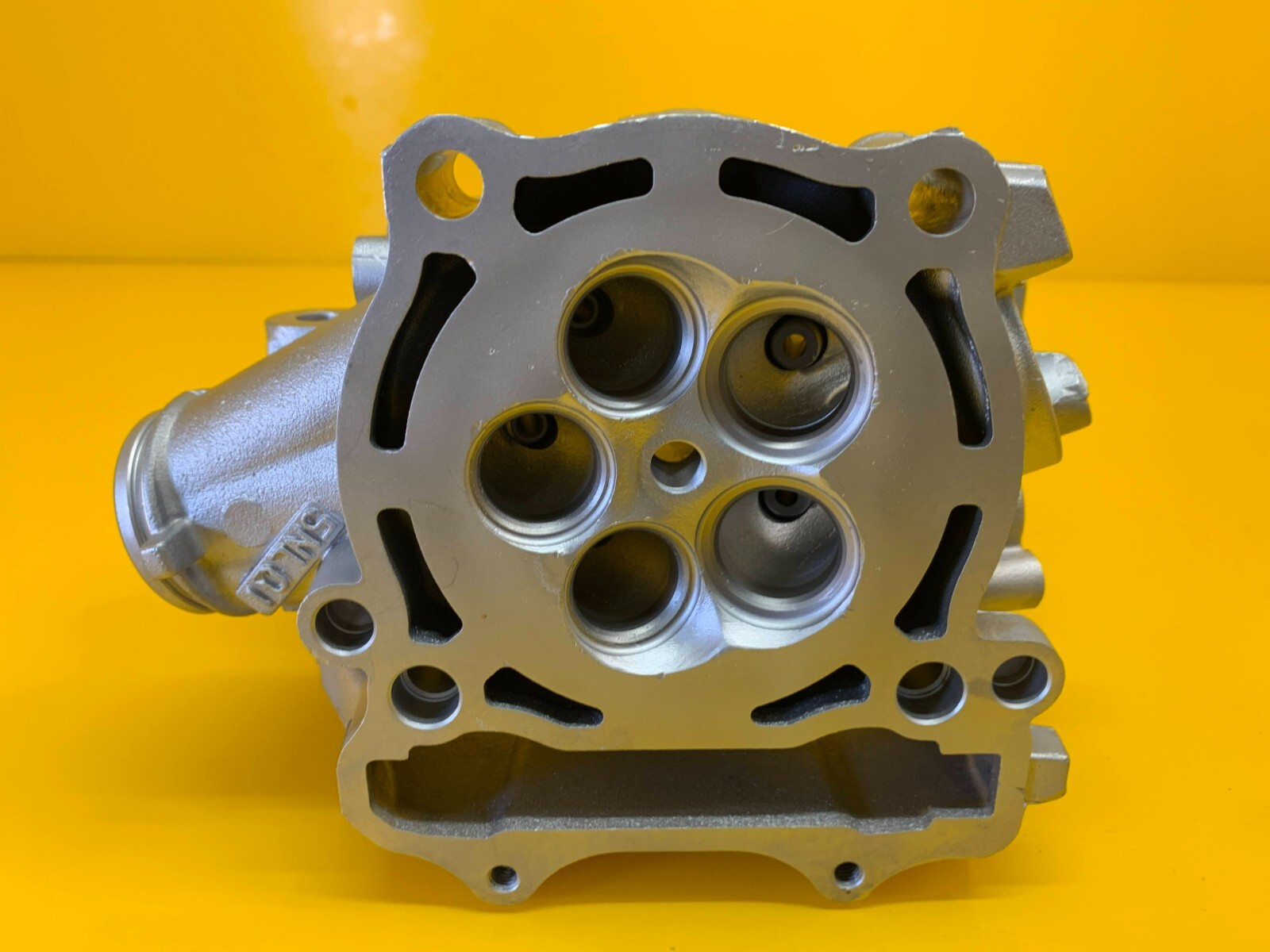 VAPOR HONE BLASTING SERVICE MOTORCYCLE HEADS CASES CYLINDERS CARBURETOR VINTAGE