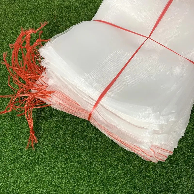 100 nylon fruit and vegetable gardening grow bags with zippers and insect screen