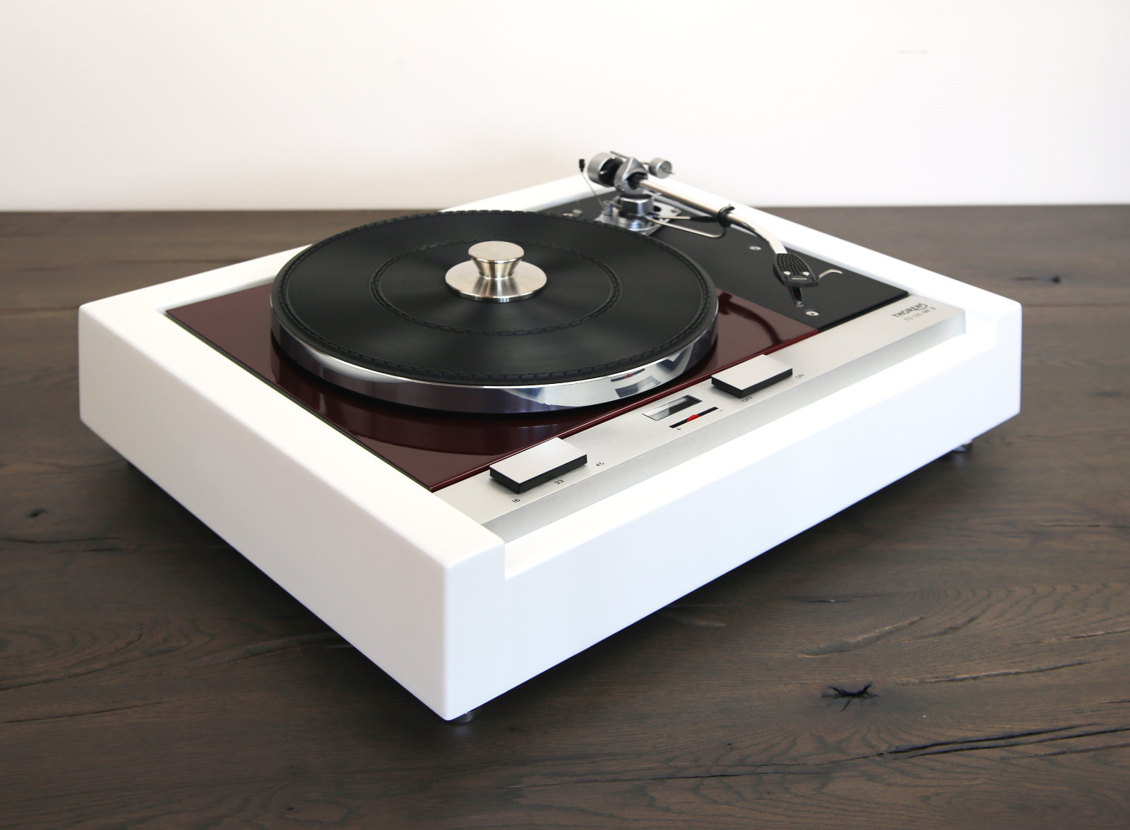 We restore your Thorens TD 125 Turntable Black OD. white – burgundy