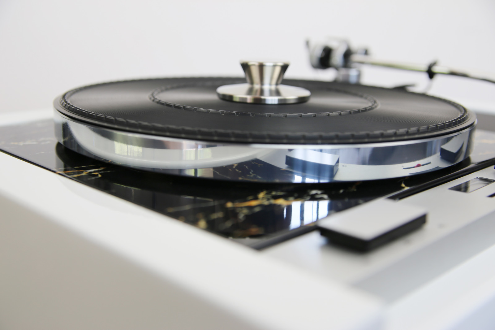 We restore your Thorens TD125 Turntable Black OD. white -marbled