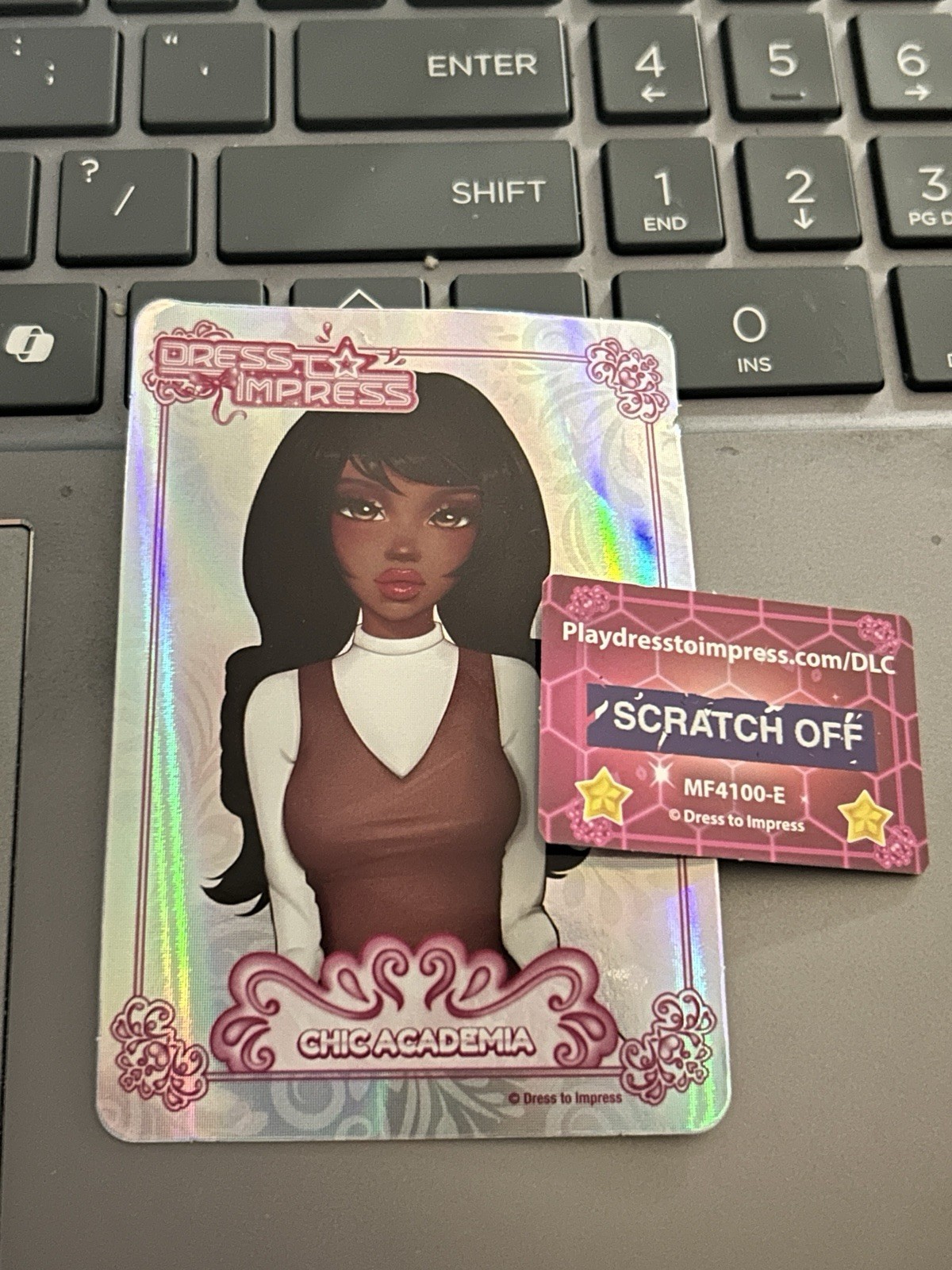 Dress To Impress DLC Chic Academia Toy Code E Sent Fast Via Ebay Msg