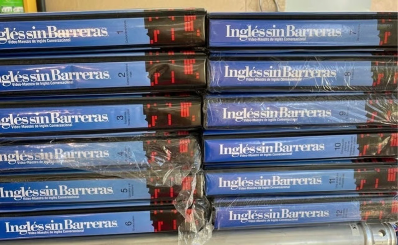 Ingles sin Barreras 2006. Complete set–1-12. Most sets in original shrink wrap